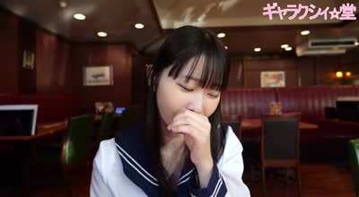 FC2PPV-4548474-阳光般的笑容和超赞的关西腔